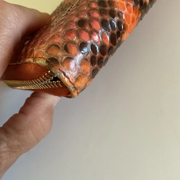 Gucci Python Wallet - Picture 5 of 10